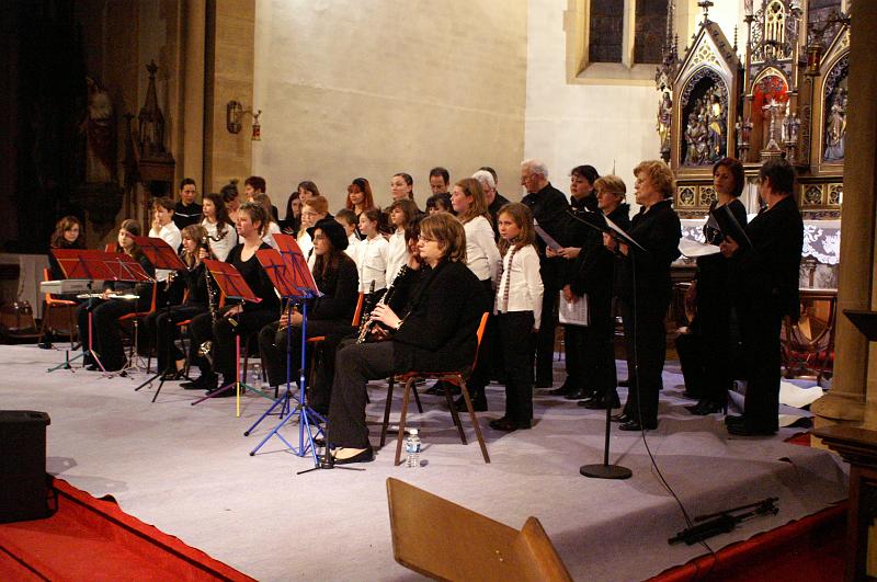 16-12 Distroff Enfants chantent Noel 016.jpg